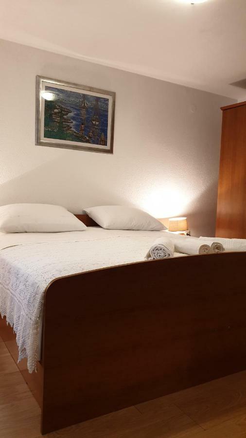Apartman Biserka Pitve Εξωτερικό φωτογραφία
