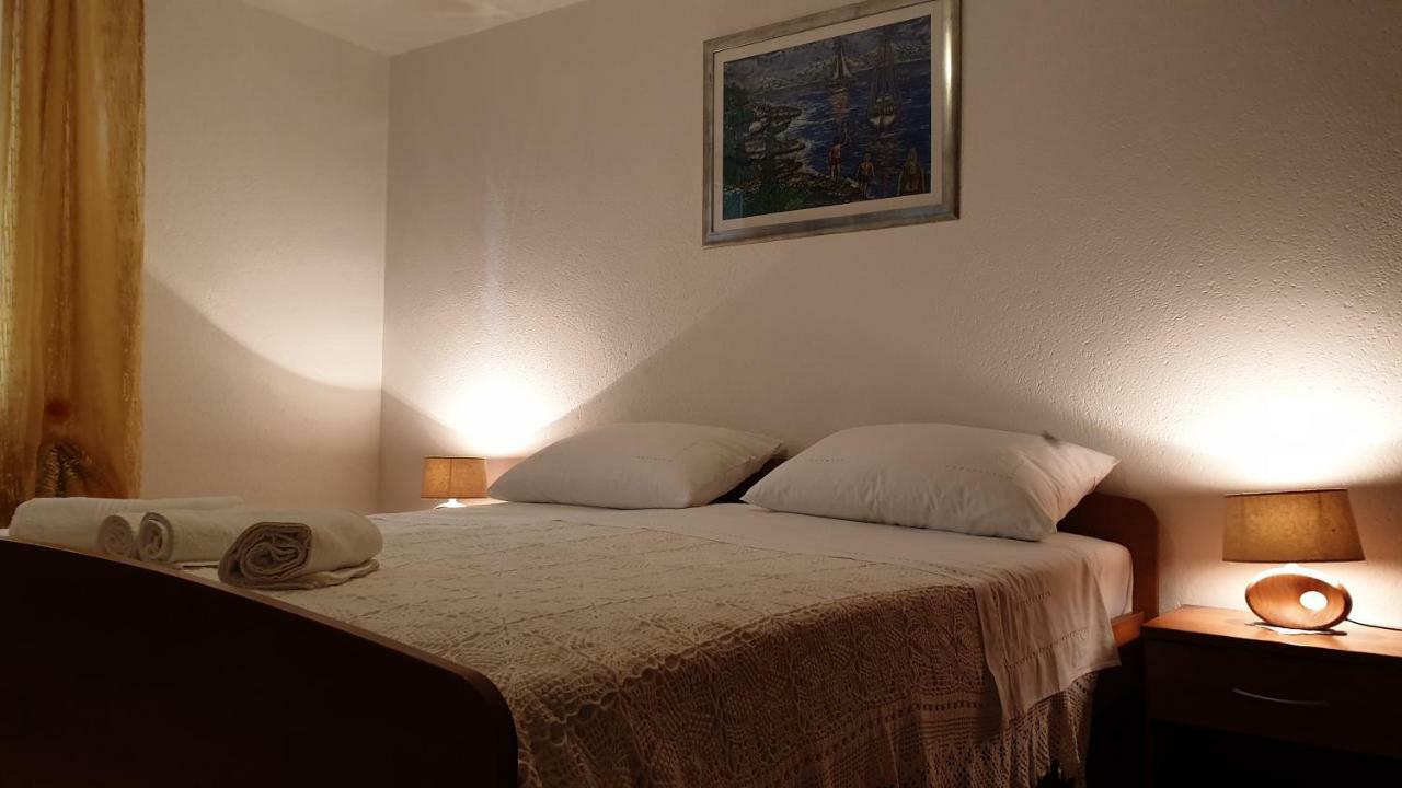 Apartman Biserka Pitve Εξωτερικό φωτογραφία